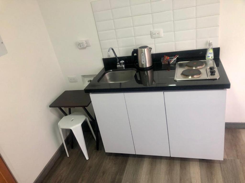 Apto Privado Cerca Al Aeropuerto -Transporte Disponible Bogotá Esterno foto